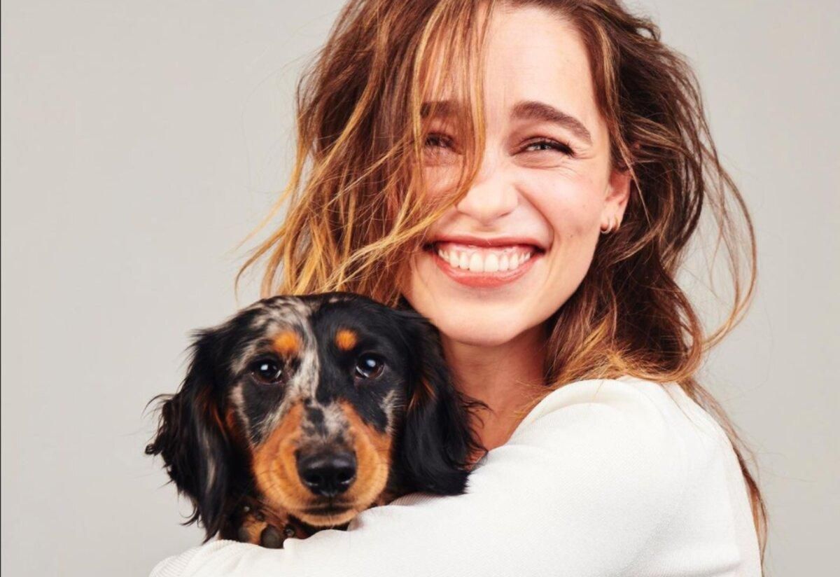 "Матір собак, а не драконів": як виглядає улюблений песик актриси Емілії Кларк - Pets