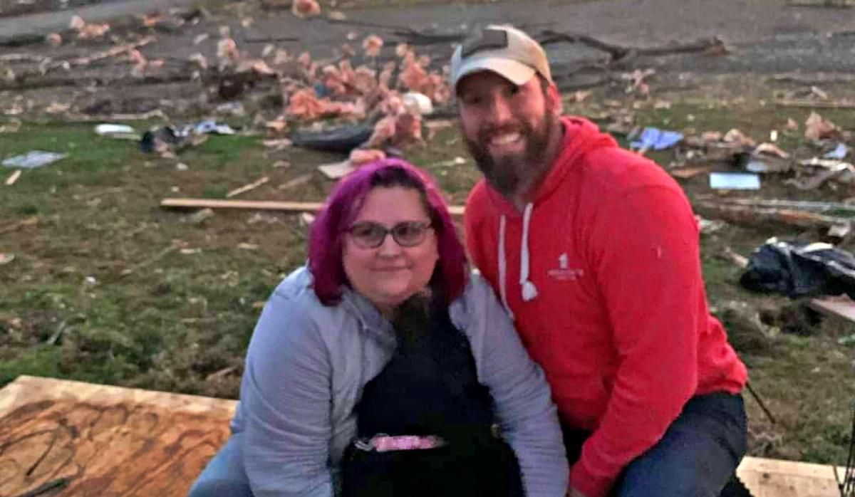 "Вони – мої діти": зворушлива історія жінки, яка розшукала своїх тварин  після торнадо - Pets "Вони – мої діти": зворушлива історія жінки, яка розшукала своїх тварин  після торнадо - Pets