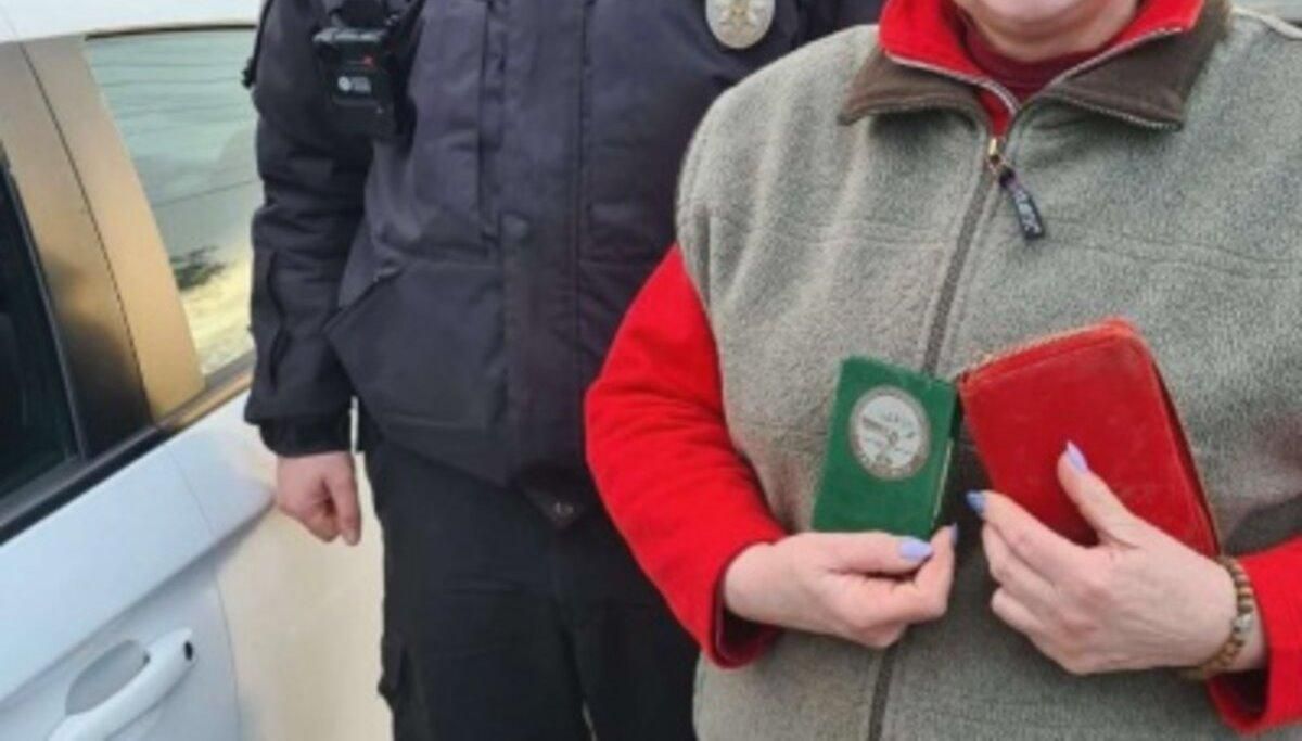 Бездомний собака знайшов гаманець у Чернівцях та допоміг поліції - Новини Чернівці - Pets Бездомний собака знайшов гаманець у Чернівцях та допоміг поліції - Новини Чернівці - Pets